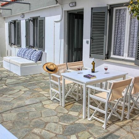 Villa Lemonia Glossa Ngoại thất bức ảnh
