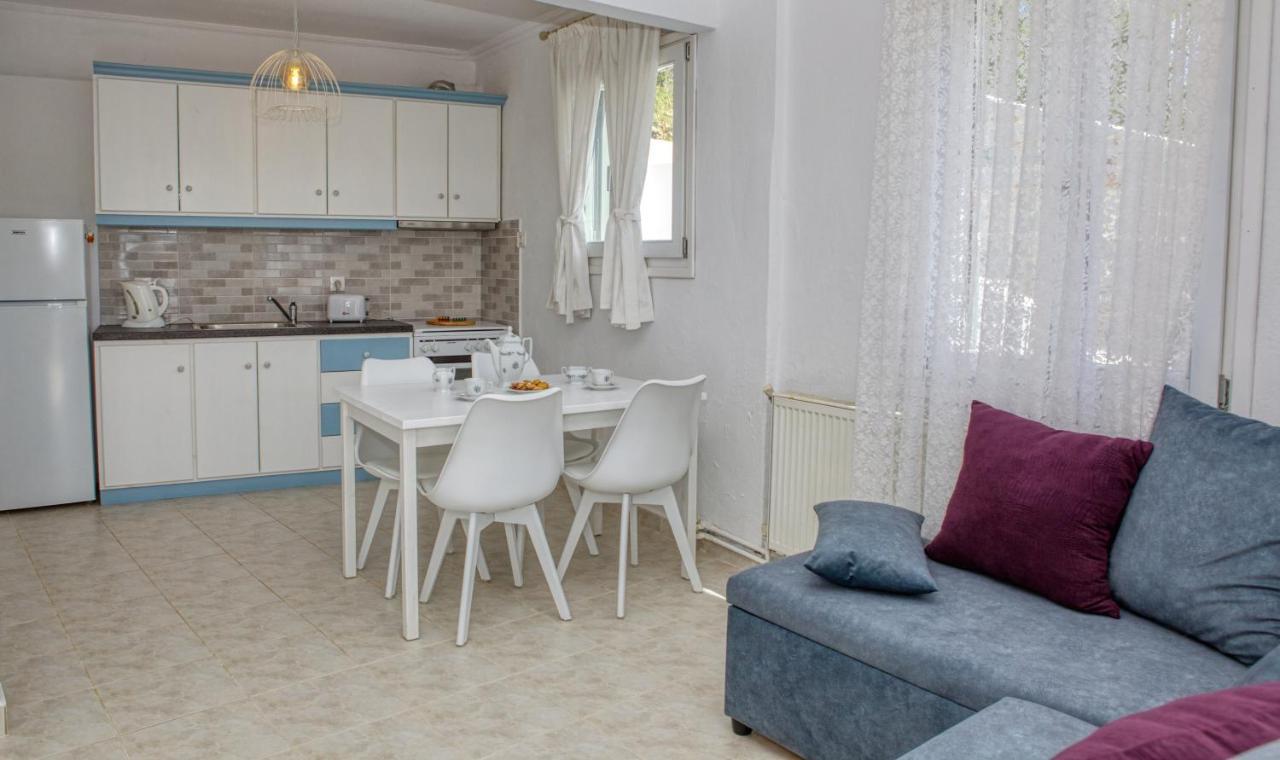 Villa Lemonia Glossa Ngoại thất bức ảnh