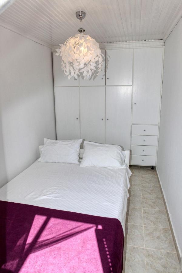 Villa Lemonia Glossa Ngoại thất bức ảnh