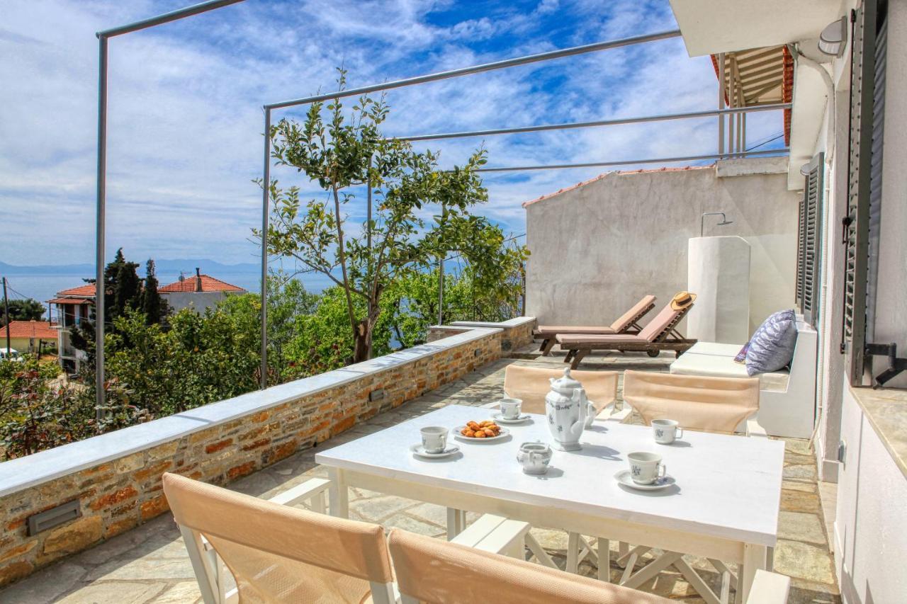 Villa Lemonia Glossa Ngoại thất bức ảnh