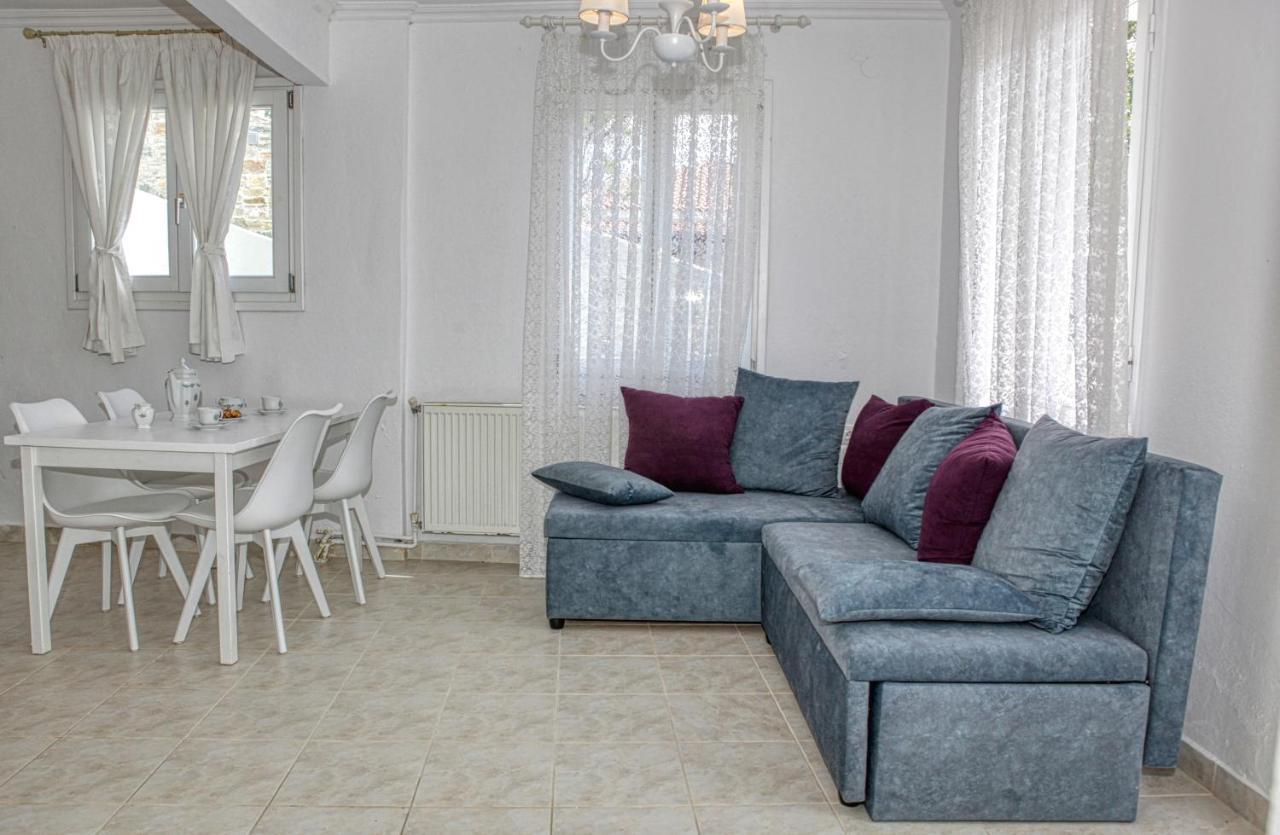 Villa Lemonia Glossa Ngoại thất bức ảnh