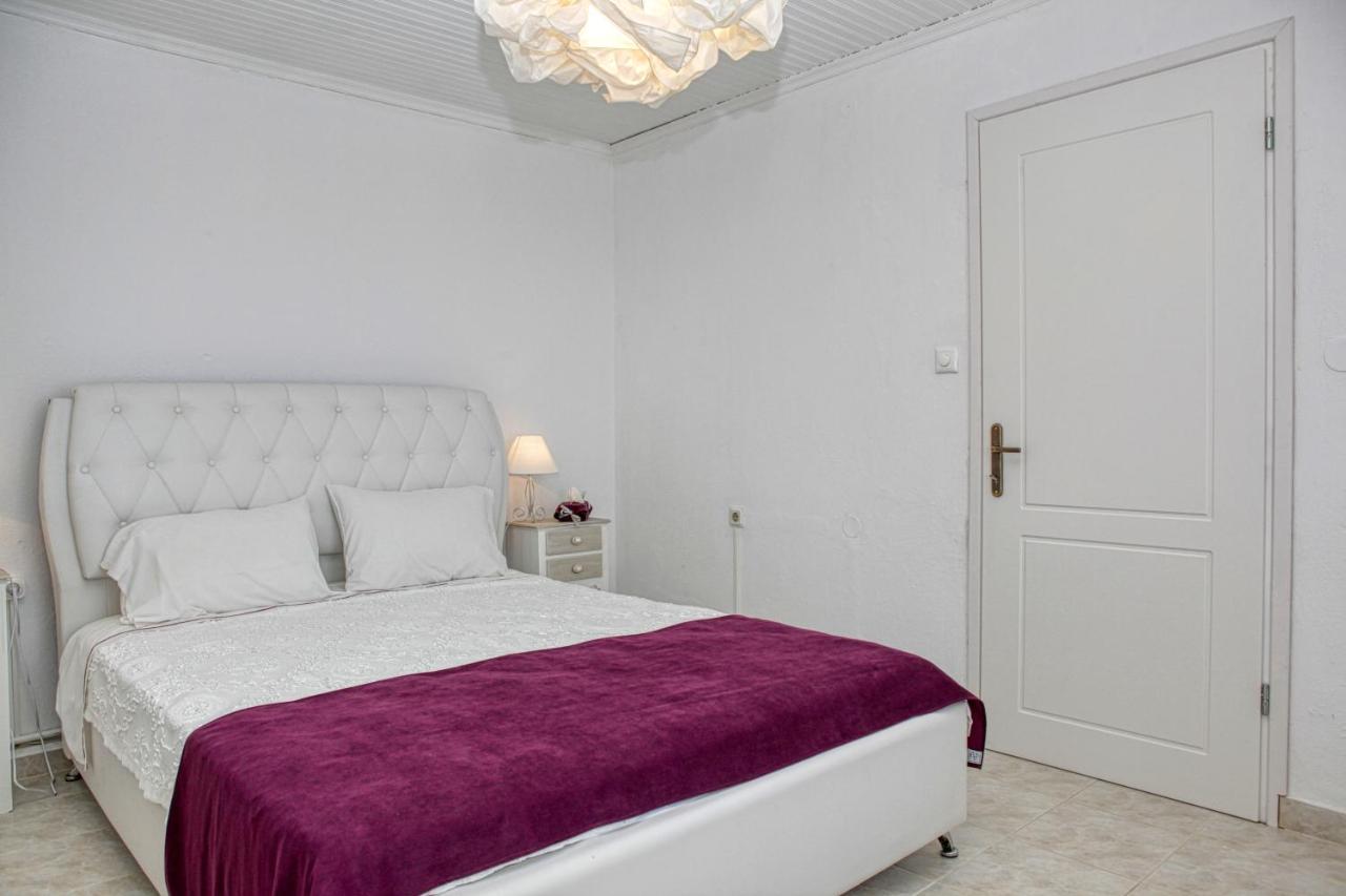 Villa Lemonia Glossa Ngoại thất bức ảnh